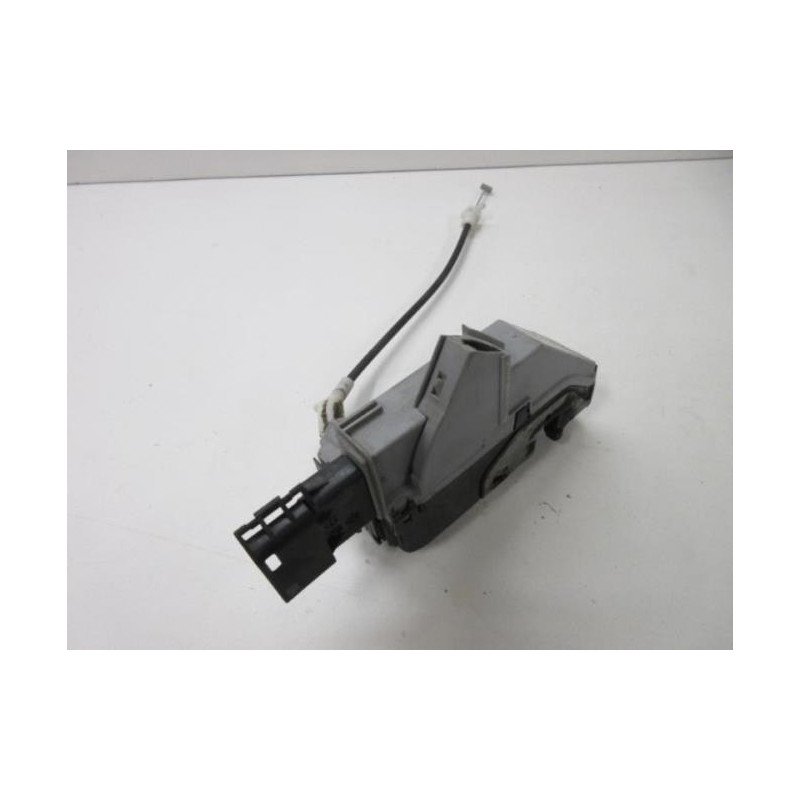 Serrure Arriere Droit Peugeot 5008 1 Phase 1 (1)
