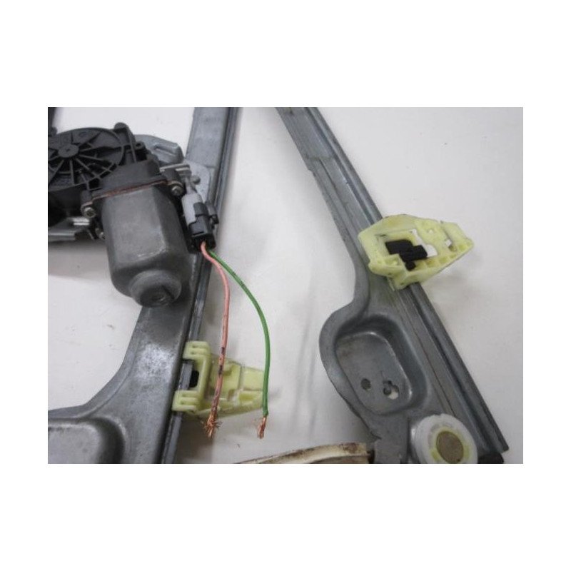 Leve Vitre Electrique Avant Droit Peugeot 1007 (1)