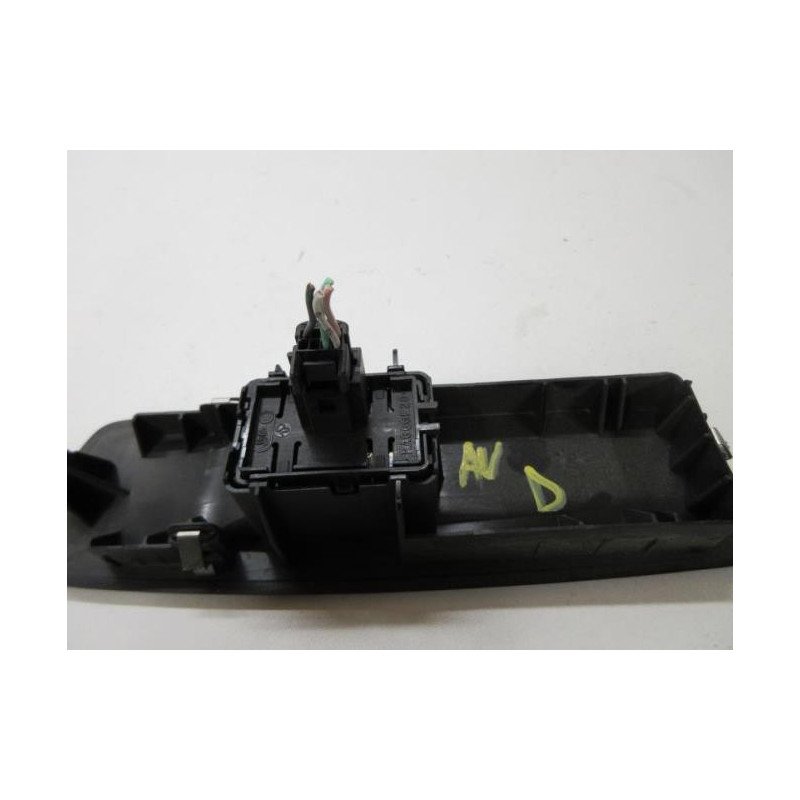 Interrupteur De Leve Vitre Avant Droit Renault Laguna 3 Phase 1 Break (1)