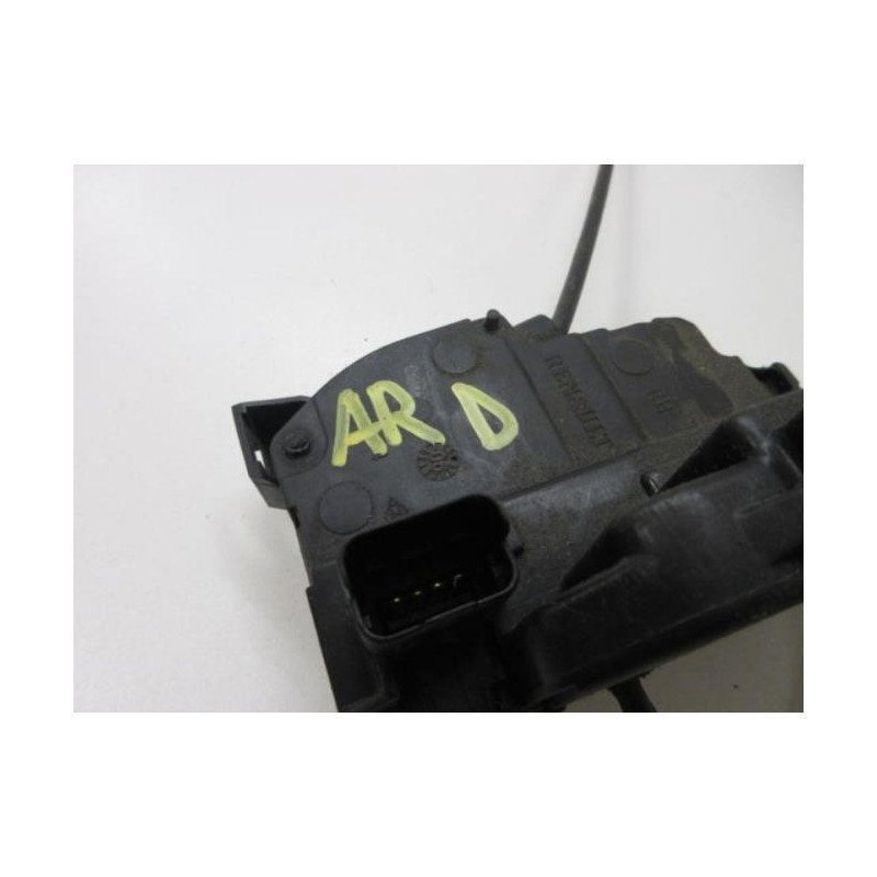 Serrure Arriere Droit Renault Clio 3 Phase 1 (1)