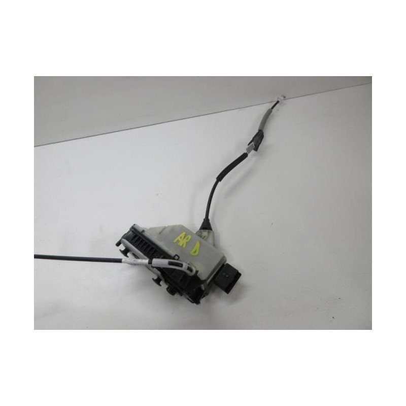 Serrure Arriere Droit Peugeot 208 1 Phase 2 (1)