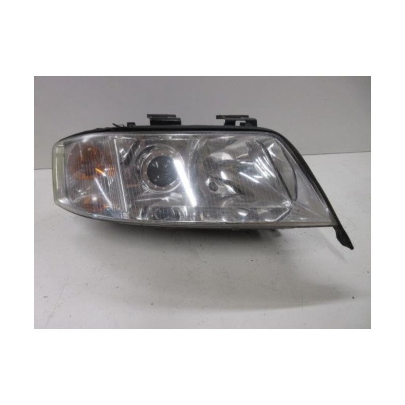 Optique Avant Principal Droit (feux)(phare) Audi A6 2 Avant Phase 1 Break (1)