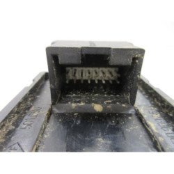 Interrupteur De Leve Vitre Avant Gauche Audi A6 2 Avant Phase 1 Break (2)