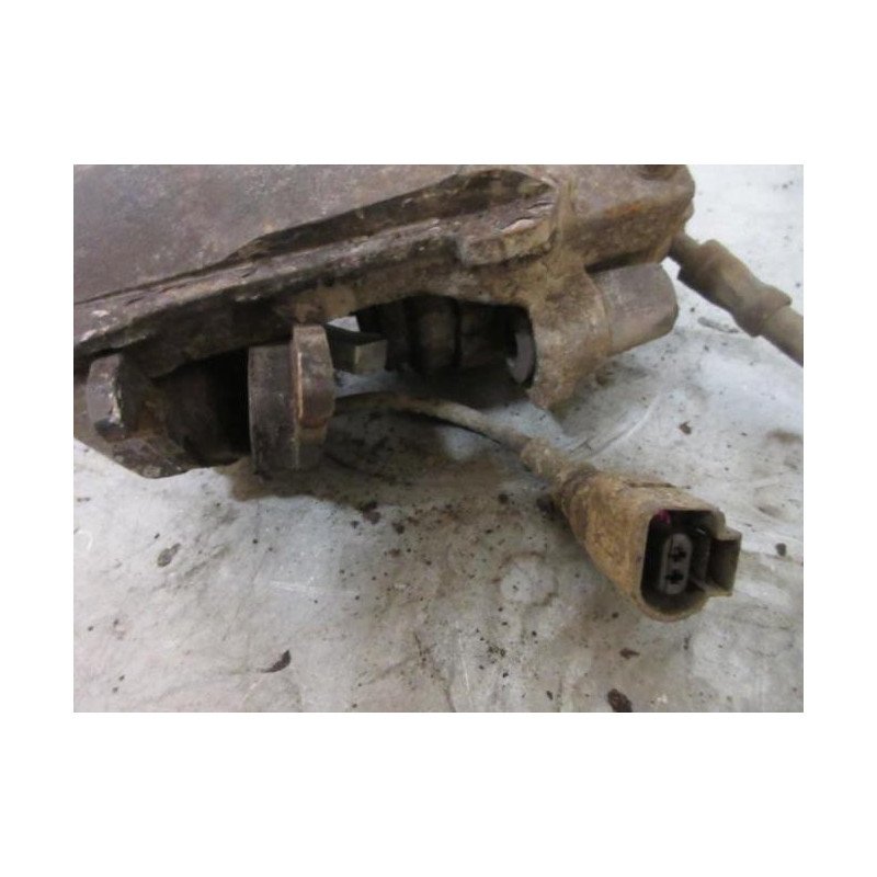 Etrier Avant Gauche (freinage) Volkswagen New Beetle 1 Phase 1 (1)
