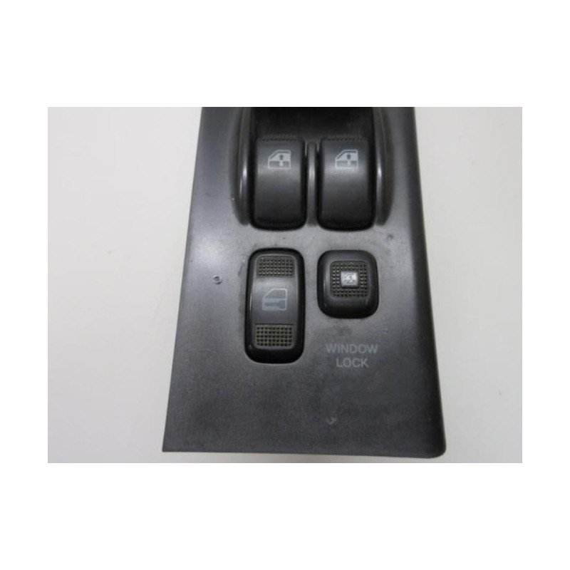 Interrupteur De Leve Vitre Avant Gauche Hyundai Trajet (1)