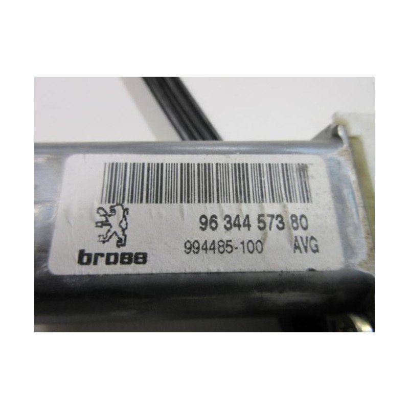 Mecanisme De Leve Vitre Electrique Avant Gauche Peugeot 307 Phase 1 Break (1)