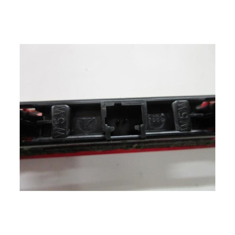 Feu Arriere Stop Central Toyota Aygo 1 Phase 3 (1)