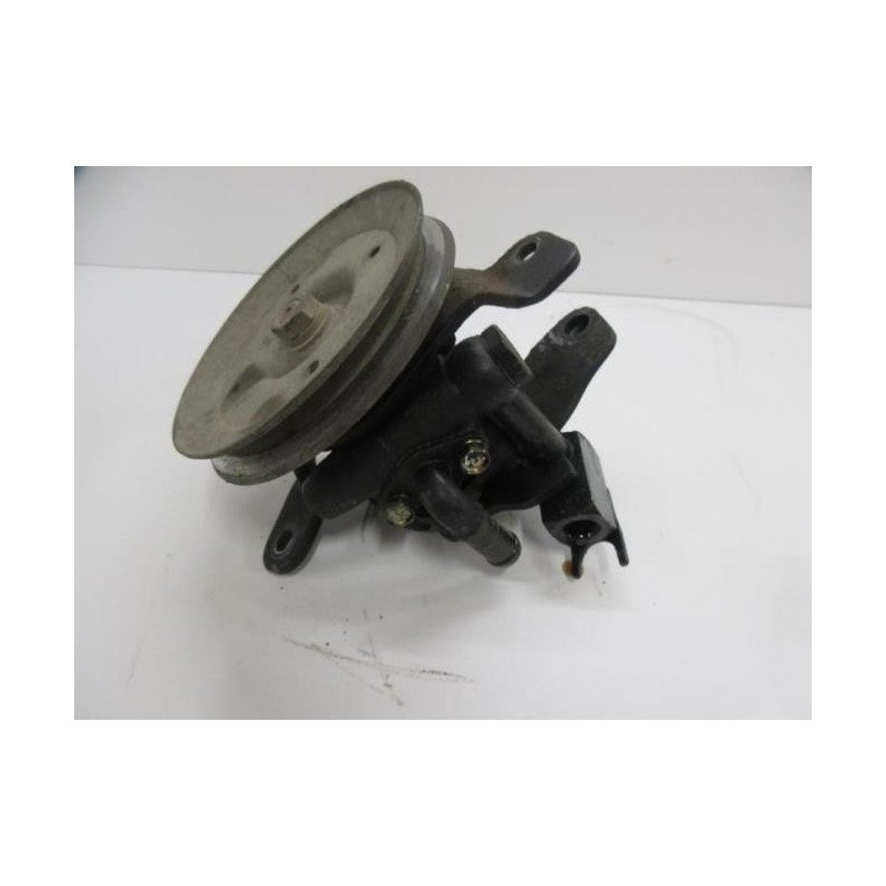 Pompe De Direction Nissan Terrano 2 Phase 2 (1)