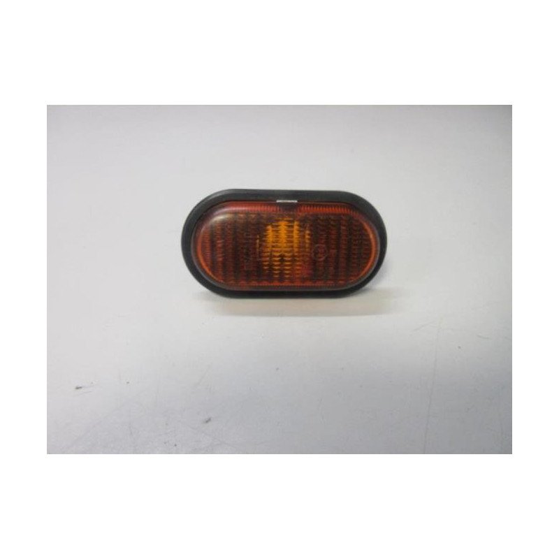 Repetiteur Clignotant Avant Droit  (feux) Renault Master 2 Phase 1 (1)