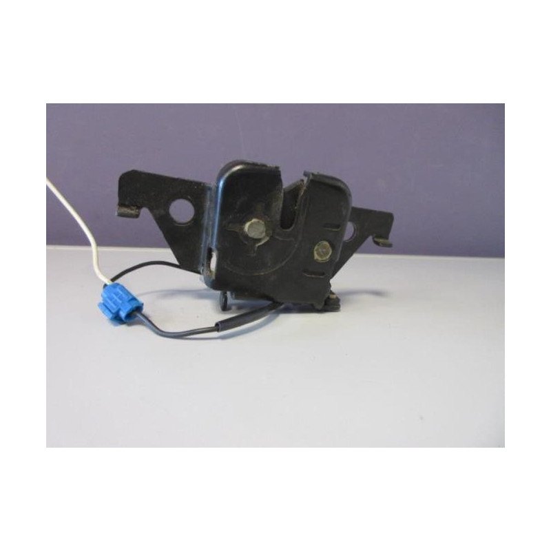 Serrure De Hayon Mazda 323 4 Phase 1 (1)