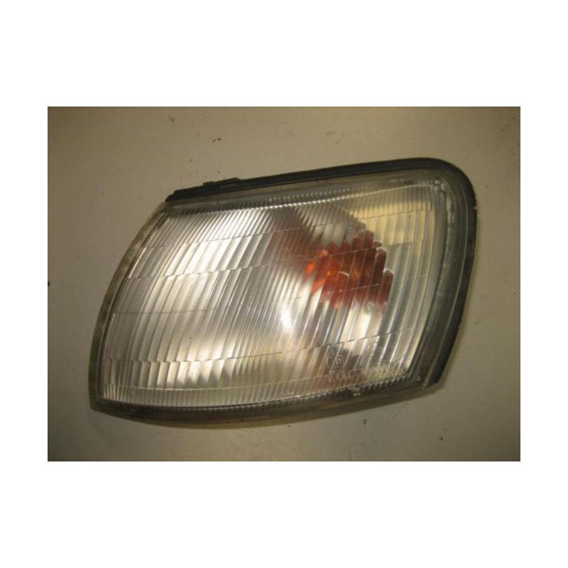 Optique Avant Secondaire Gauche (feux)(clignotant) Toyota Carina 3 (1)