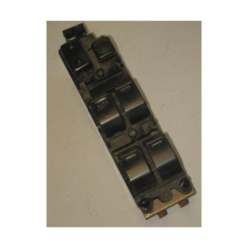 Interrupteur De Leve Vitre Avant Gauche Toyota Carina 3 (1)