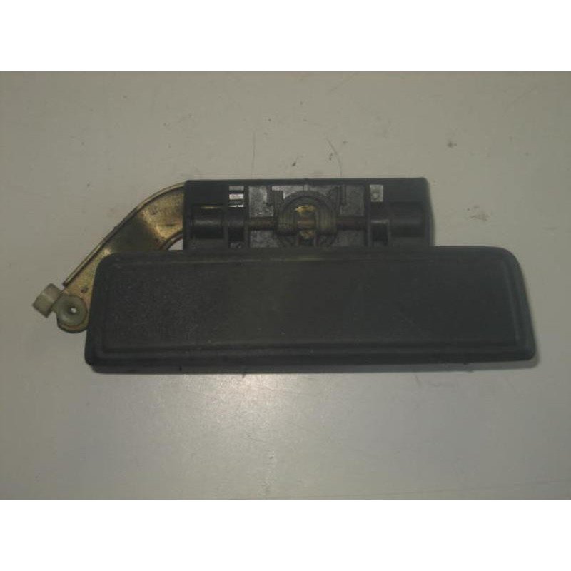 Poignee Porte Avant Droit Peugeot 205 Phase 2 (1)