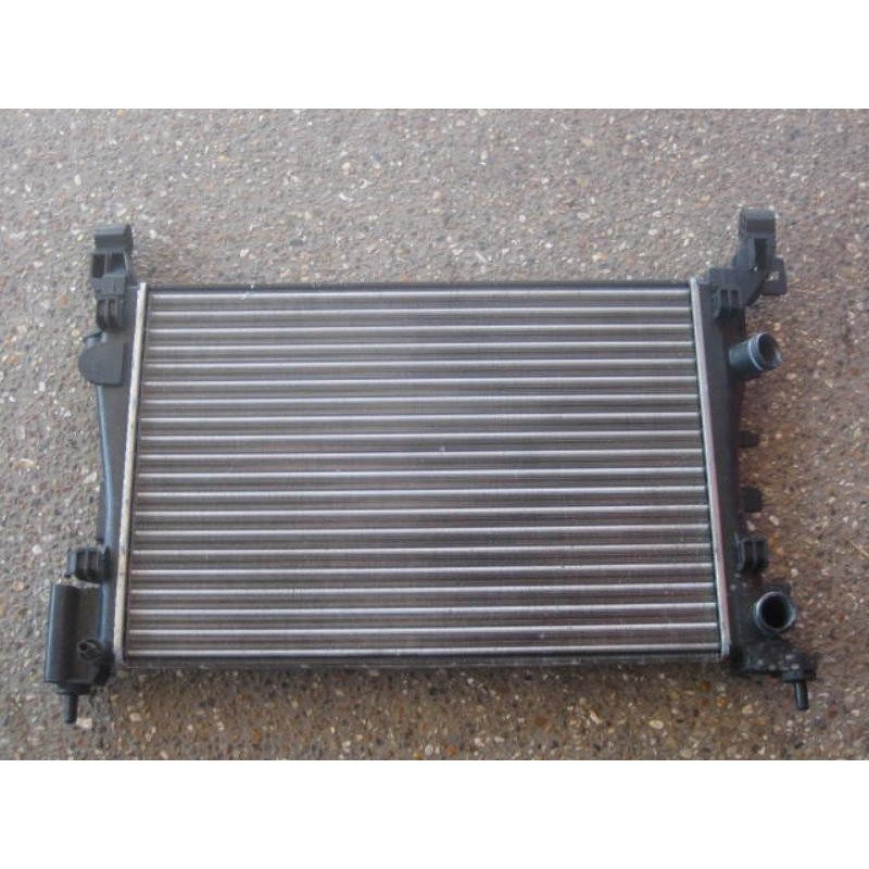 Radiateur Eau Opel Corsa D Phase 1 (1)