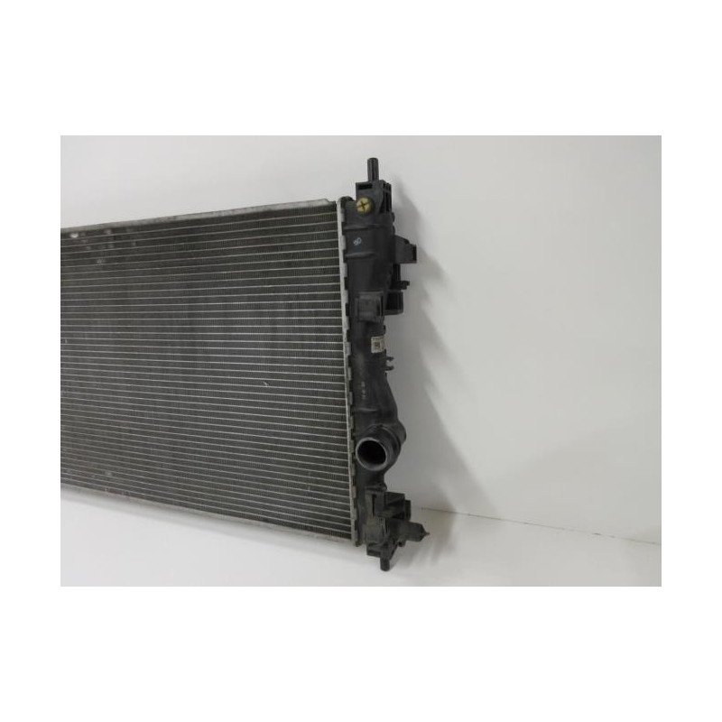 Radiateur Eau Opel Astra J Phase 1 (1)