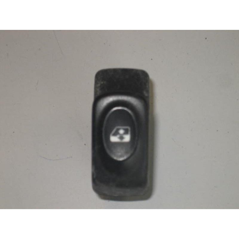 Interrupteur De Leve Vitre Avant Gauche Renault Clio 2 Phase 1 (1)
