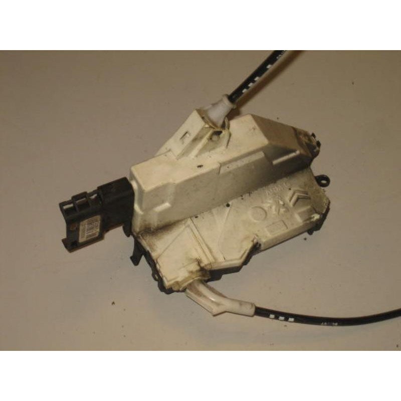 Serrure Arriere Gauche Peugeot 308 1 Sw Phase 1 Break (1)