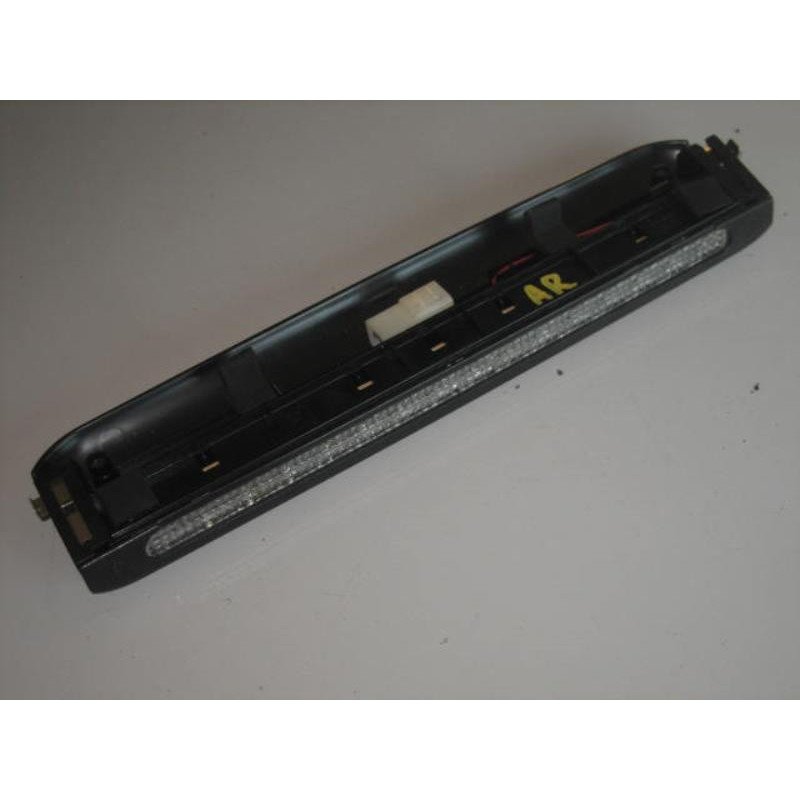 Feu Arriere Stop Central Peugeot 406 Coupe (1)