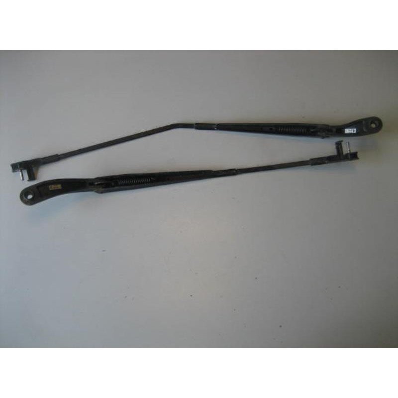 Bras Essuie Glace Avant Mazda 3 1 Phase 1 (1)