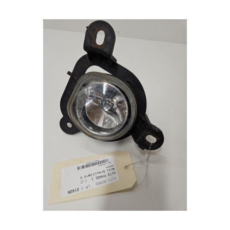 Anti Brouillard Gauche (feux) Alfa Romeo Mito Phase 1 (1)