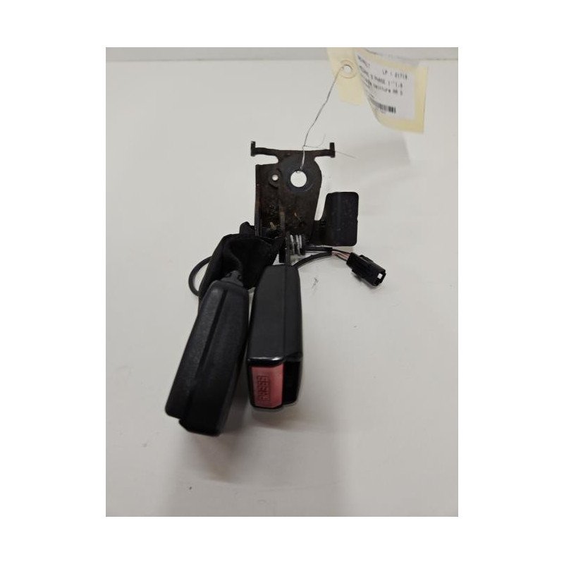 Attache Ceinture Arriere Gauche Renault Megane 3 Phase 1 (1)