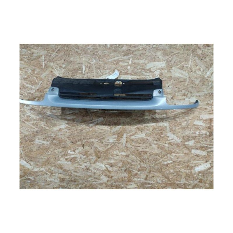 Calandre Renault Clio 2 Phase 1 (1)