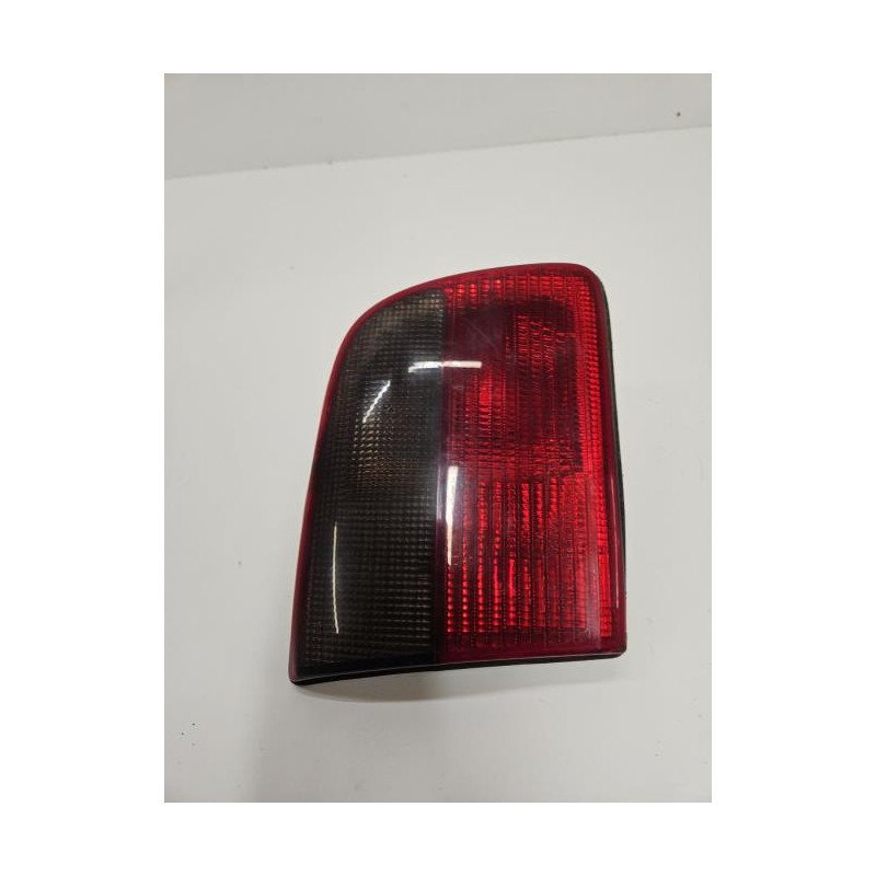 Feu Arriere Secondaire Gauche (feux) Opel Omega B Phase 1 (1)