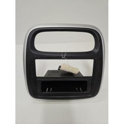 Facade Autoradio Renault Trafic 3 Court Phase 1 (1)