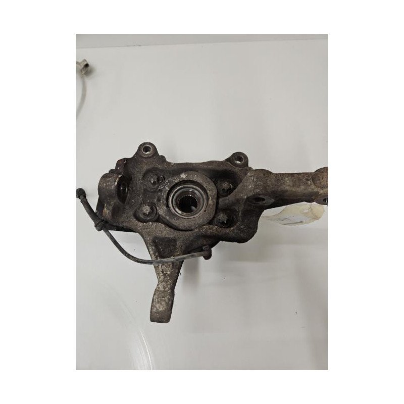 Pivot De Moyeu Avant Droit Renault Trafic 3 Court Phase 1 (1)