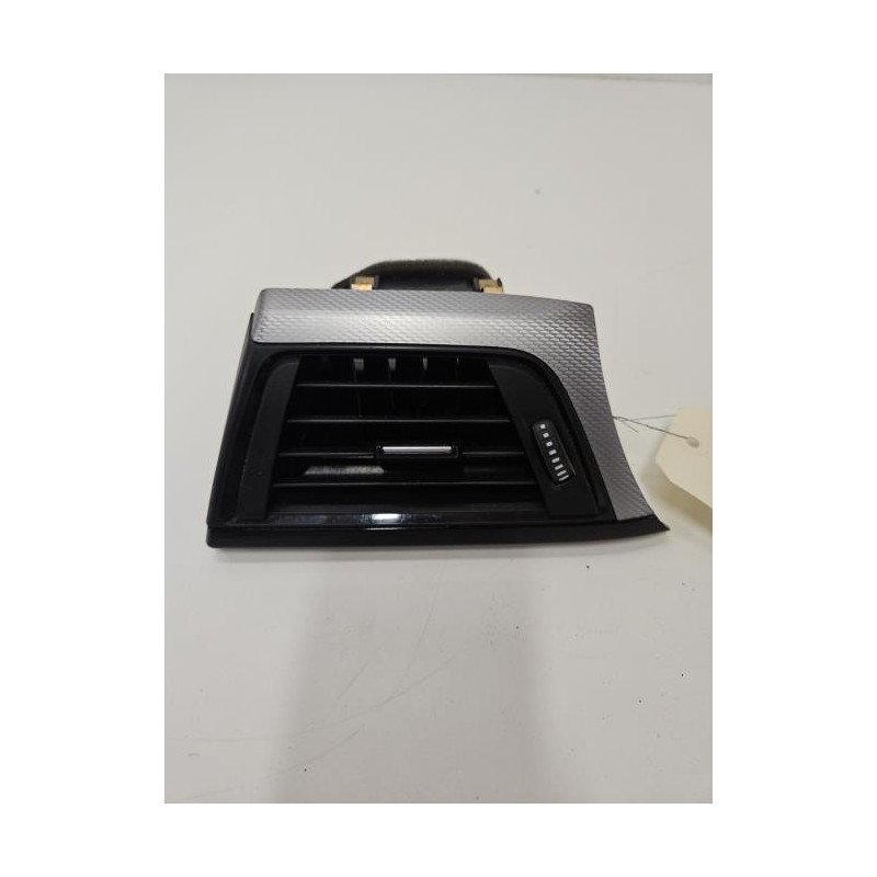 Aerateur Tableau De Bord Avant Gauche Bmw Serie 3 F31 Touring Phase 1 Break (1)