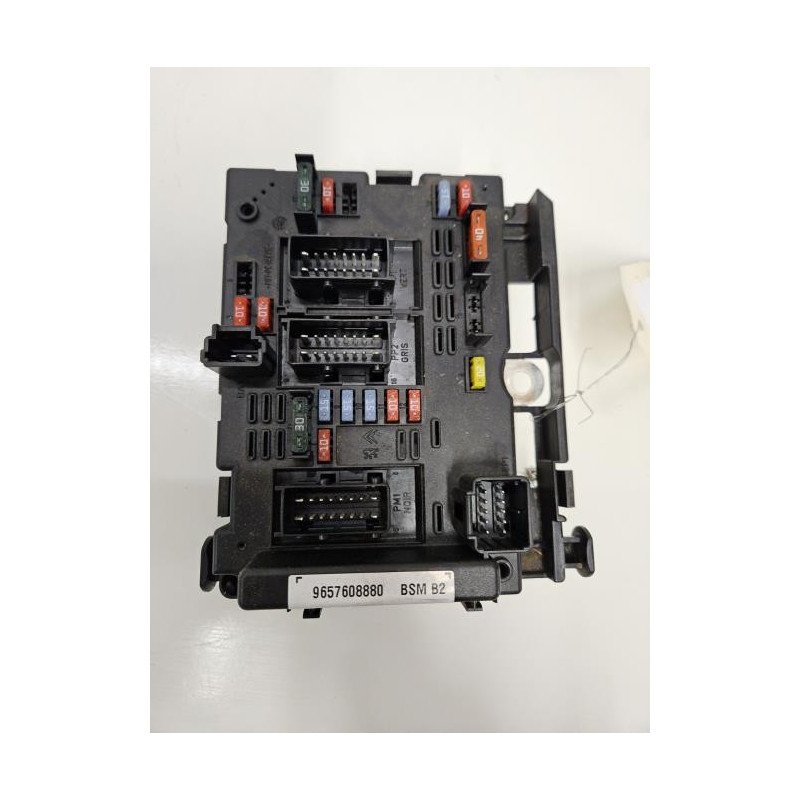 Boitier Servitude Moteur (bsm) Peugeot 206 Phase 2 (1)