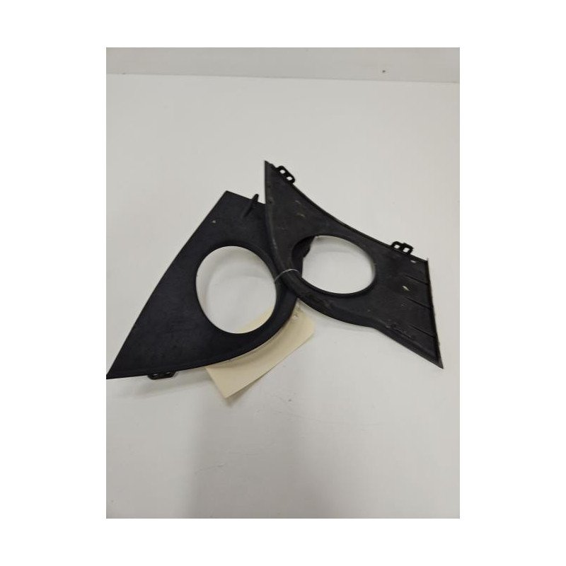 Enjoliveur Anti Brouillard Renault Clio 3 Phase 1 (1)