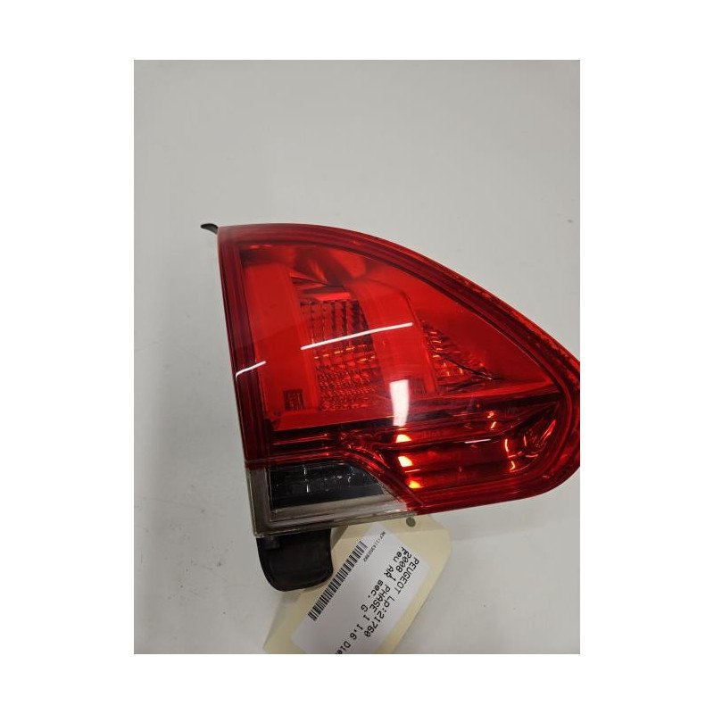 Feu Arriere Secondaire Gauche (feux) Peugeot 2008 1 Phase 1 (1)