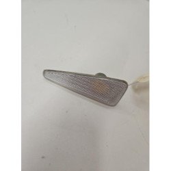Repetiteur Clignotant Avant Droit  (feux) Dacia Sandero 1 (1)