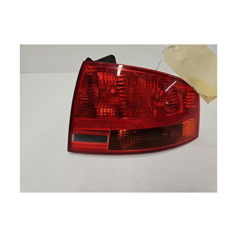 Feu Arriere Principal Droit (feux) Audi A4 2 Phase 2 (1)