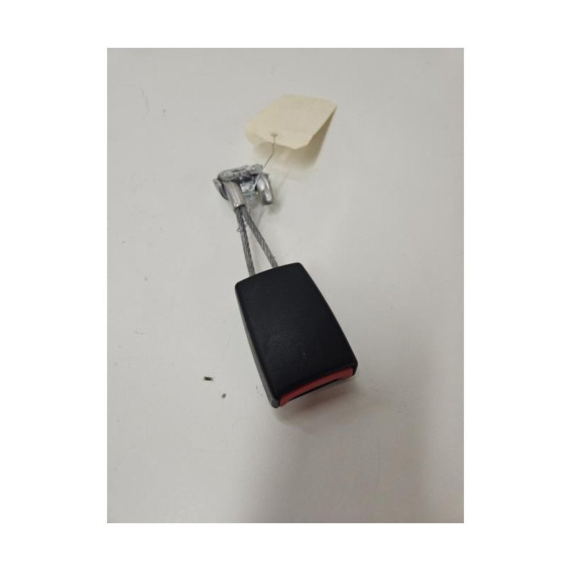 Attache Ceinture Arriere Droit Audi A4 2 Phase 2 (1)