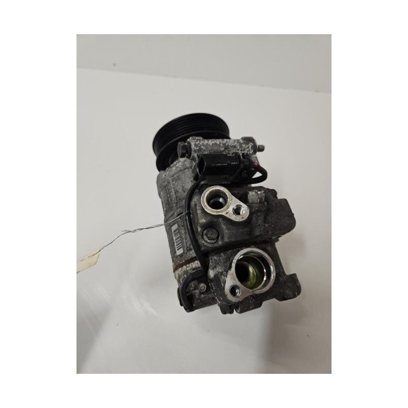 Compresseur Clim Audi A6 3 Phase 1 (1)