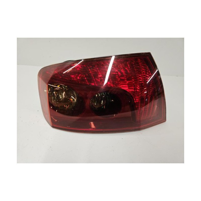 Feu Arriere Principal Gauche (feux) Peugeot 407 Phase 1 (1)