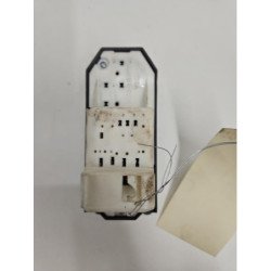 Interrupteur De Leve Vitre Avant Gauche Toyota Yaris 3 Phase 1 (2)