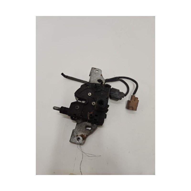 Serrure De Capot Ford Mondeo 2 Break (1)