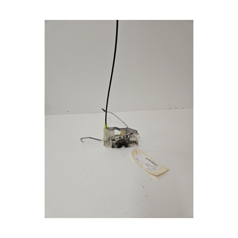 Serrure Avant Gauche Toyota Aygo 1 Phase 1 (1)