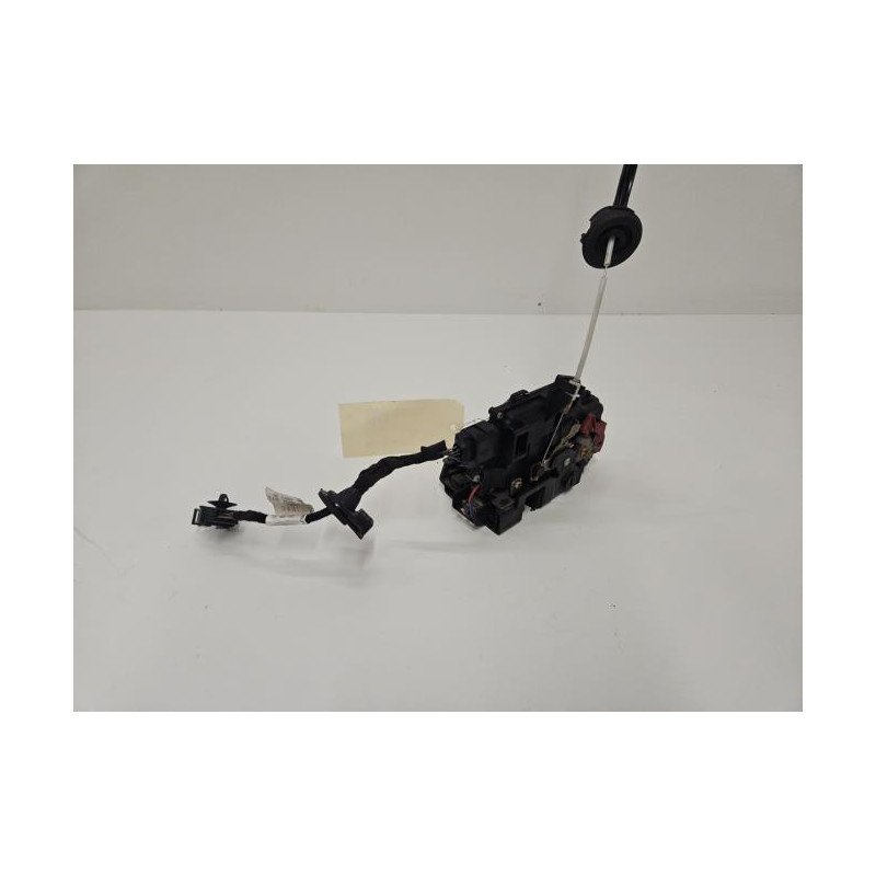 Serrure Arriere Droit Audi A2 (1)