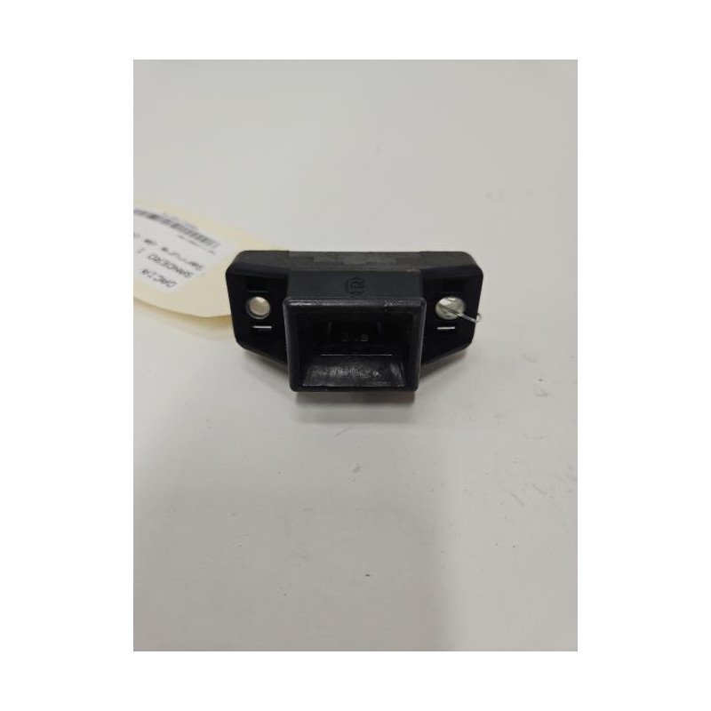 Serrure De Coffre Dacia Sandero 1 (1)