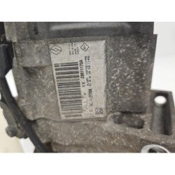 Compresseur Clim Dacia Sandero 1 (2)
