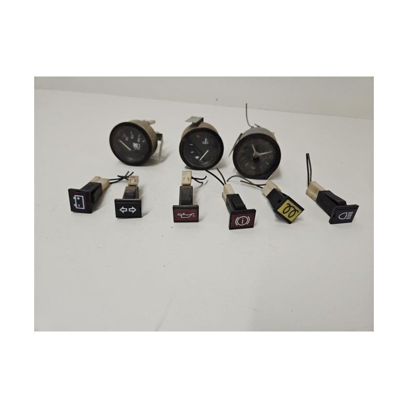 Afficheur Mercedes 410d (1)