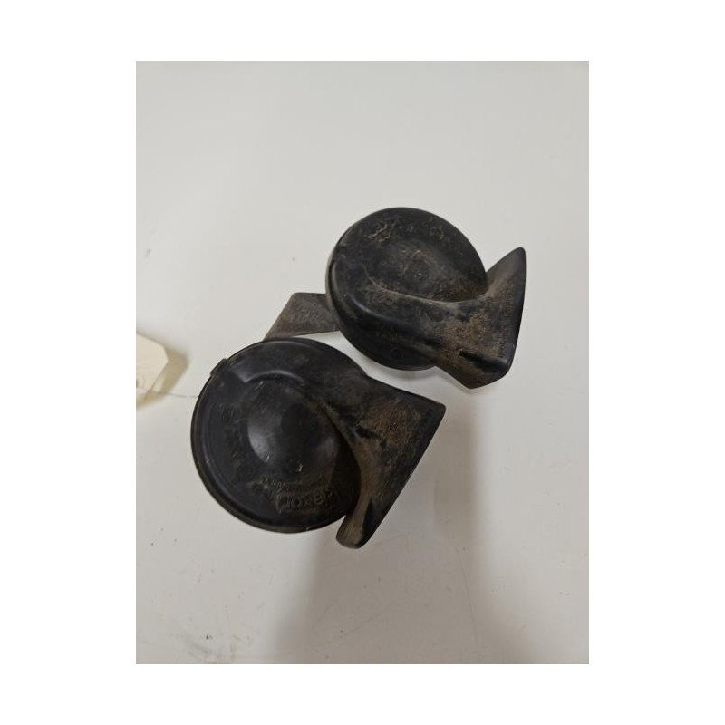 Avertisseur/klaxon Renault Safrane Phase 2 (1)