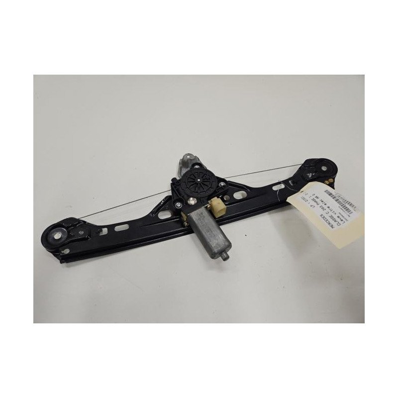 Leve Vitre Electrique Arriere Gauche Mercedes Classe C 203 Phase 1 (1)