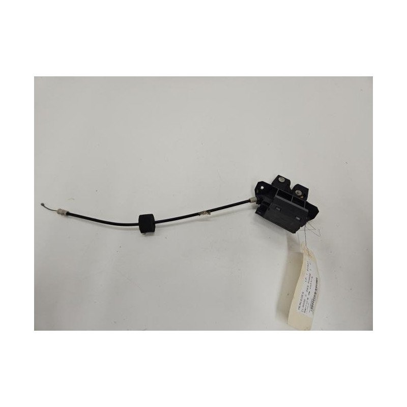 Serrure De Coffre Mercedes Classe C 203 Phase 1 (1)