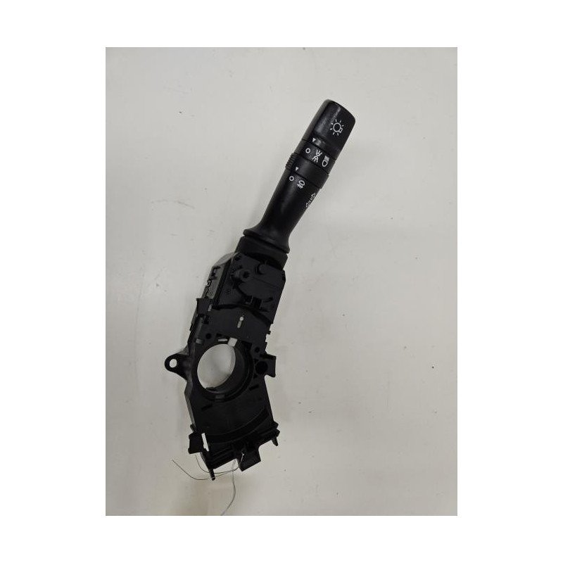Commodo Phare Kia Rio 3 Phase 1 (1)