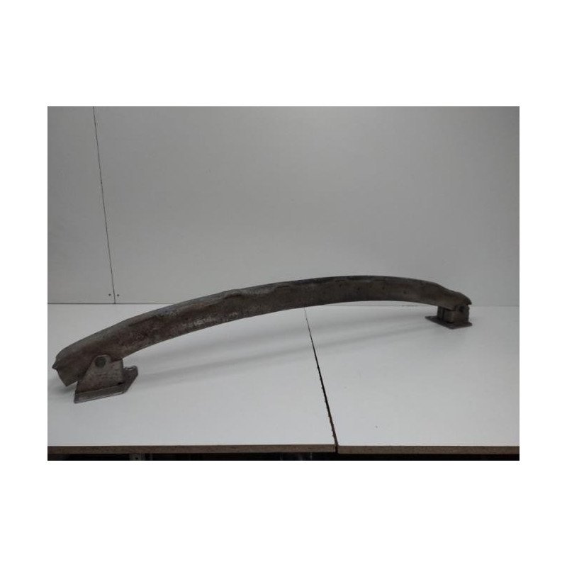 Renfort Pare Choc Arriere (traverse) Renault Megane 2 Phase 1 (1)